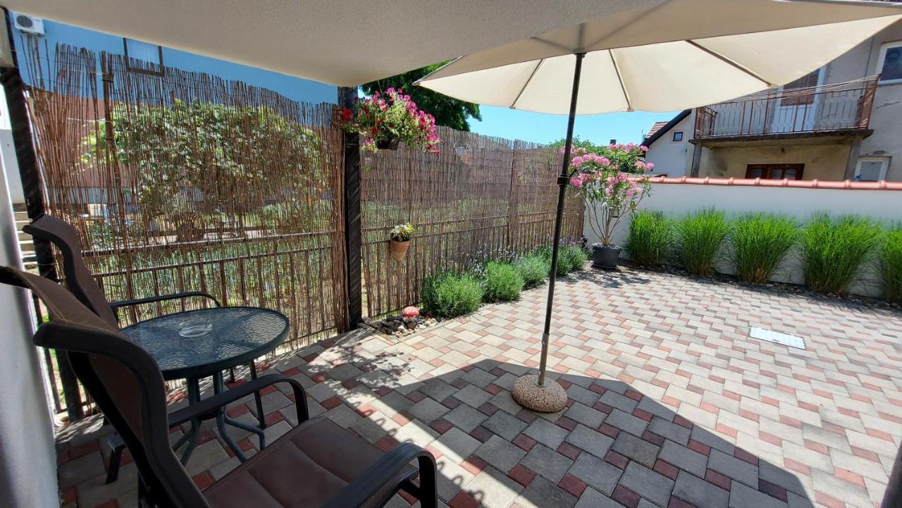 Apartment Kapetanovic Bosanski Samac Kültér fotó