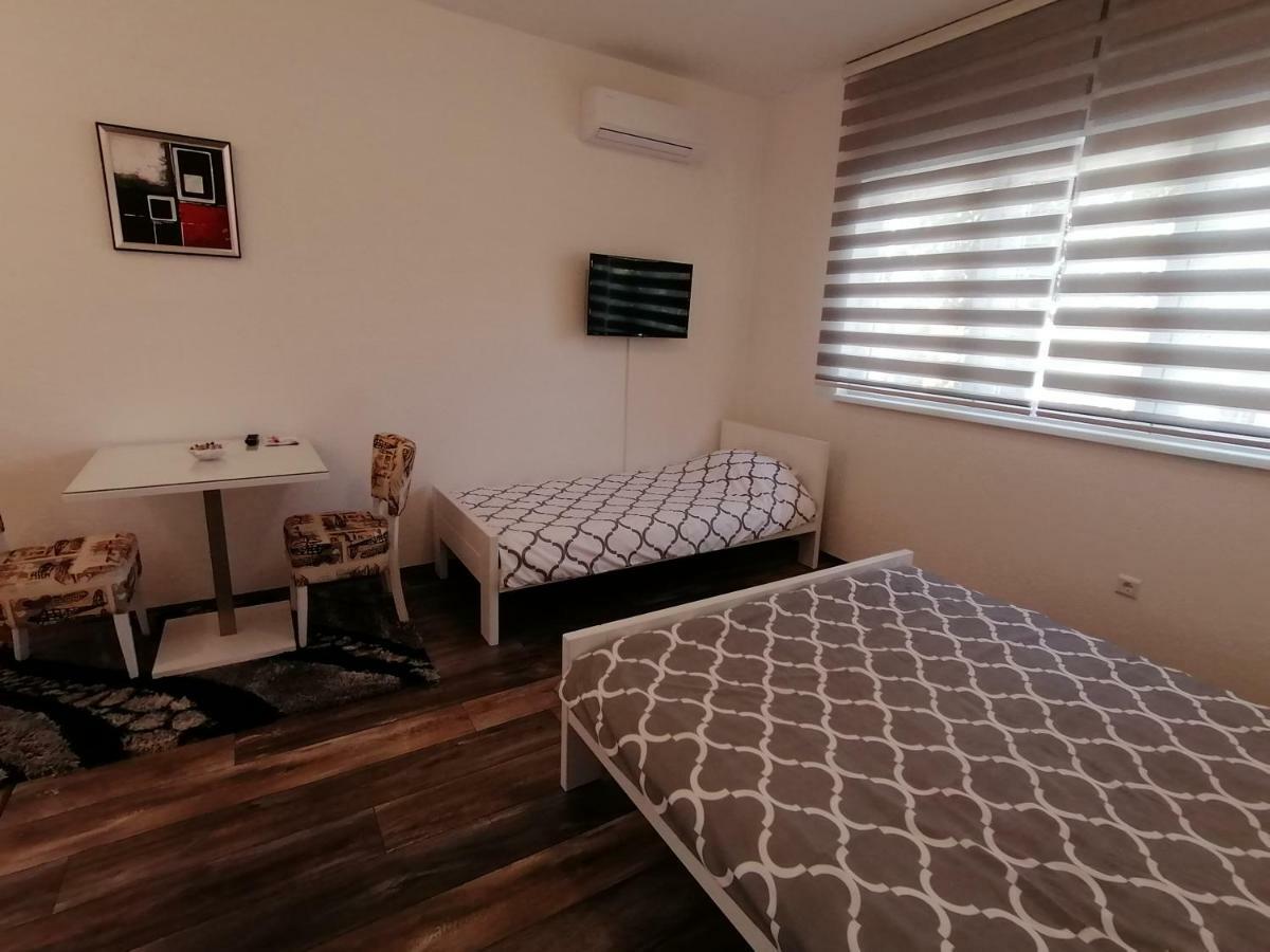 Apartment Kapetanovic Bosanski Samac Kültér fotó